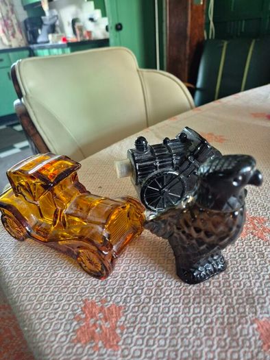 3 Vintage Mid Century Avon men's aftershave bottles x3