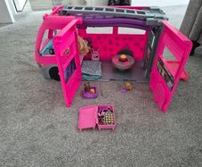 Barbie Camper Van
