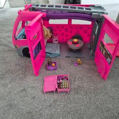 Barbie Camper Van