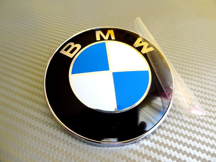 BMW 82mm Classic blue Emblem Badge Front Bonnet Logo 1 3 5 6 7 x z m class 82