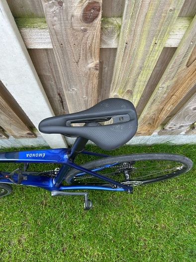 TREK Road Bike Emonda SL 5 Shimano 105 Disc Road Bike 2023, Size 56cm