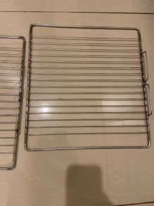 Oven shelf