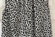 Ladies Ivory&amp;Black Top by Hobbs