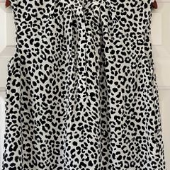 Ladies Ivory&Black Top by Hobbs