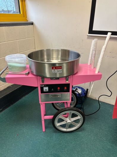 Popcorn candy floss slush puppy Hotdog nachos machines