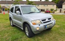 2006 Mitsubishi Pajero
