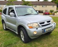 2006 Mitsubishi Pajero