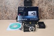 PANASONIC LUMIX FX35 digital camera 10.1MP megapixels boxed with battery charger memory card and case