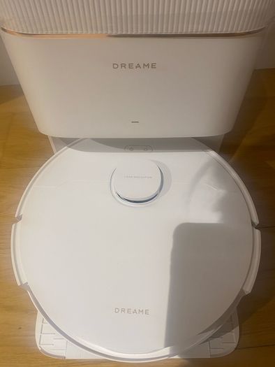 robot vacuum and mop