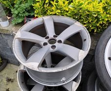 Audi alloys