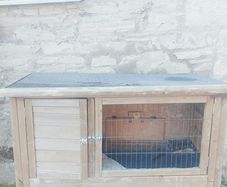 Rabbit hutch