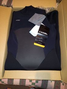 Brand new women's 5/4 Xcel infiniti wetsuit Size 8 Tall