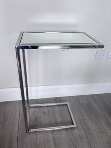 drink table