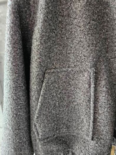 Oversize jacket.