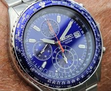 Watch Seiko Pilot Chronograph.