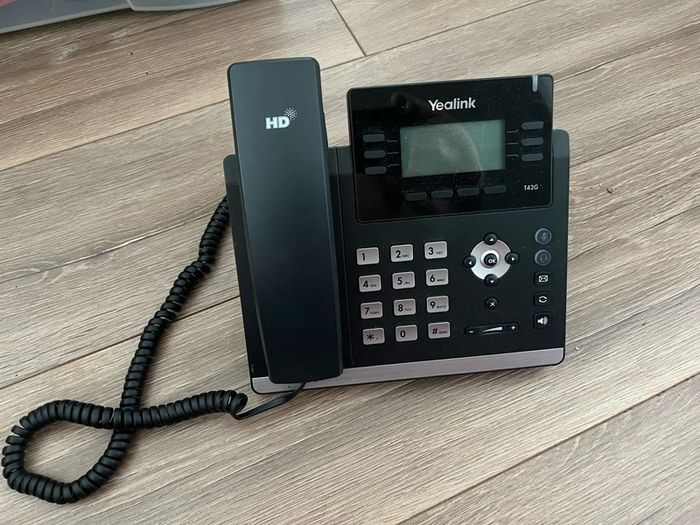 YEALINK gigabit IP phone x 6
