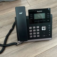 YEALINK gigabit IP phone x 6