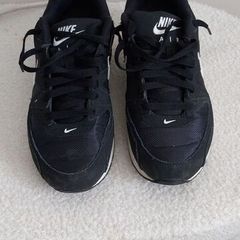 Nike Air Max UK 6.5