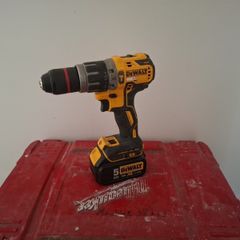 Dewalt DCD796 18V with 5.0Ah battery, Brushless Cordless Combi Drill