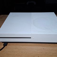 Xbox One S 512Gb