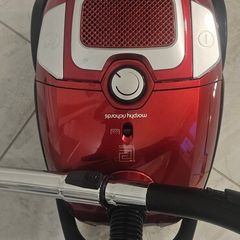 Morphy Richards Vacuum Cleaner