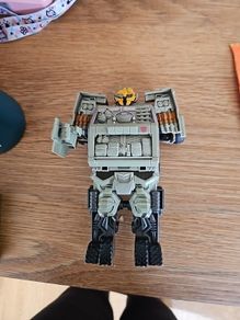Hasbro Transformer Broken Arm
