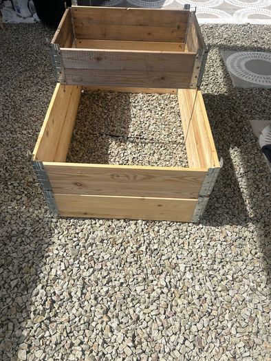 raised bed boxes