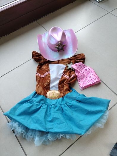 Halloween costume