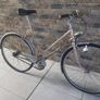 ladies retro bike Image 3