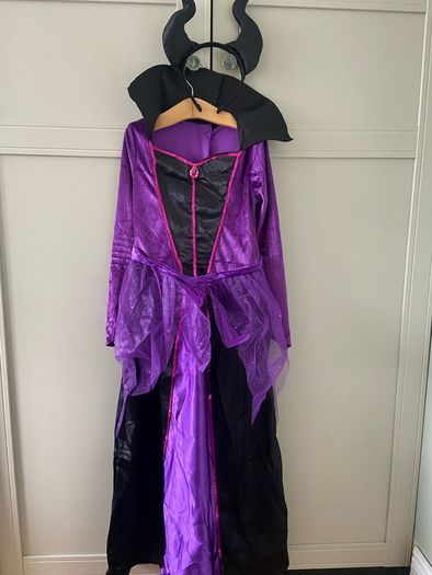 Fairytale Queen halloween costume6-8 years