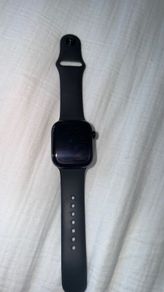 Apple Watch Series 11 | GPS | 42mm | Jet Black Aluminium | Black Sport Band | S/M