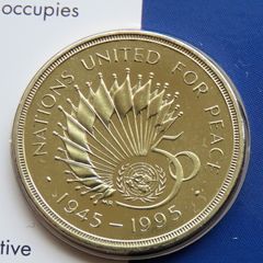 Rare United Nations Peace 1995 2 Pounds BUNC coincard
