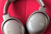 Jbl Tour One M3  New
