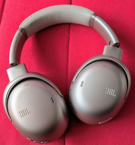 Jbl Tour One M3  New