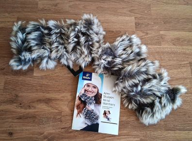 Wrist warmers fur
