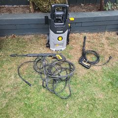power washer (small hole in the hose)