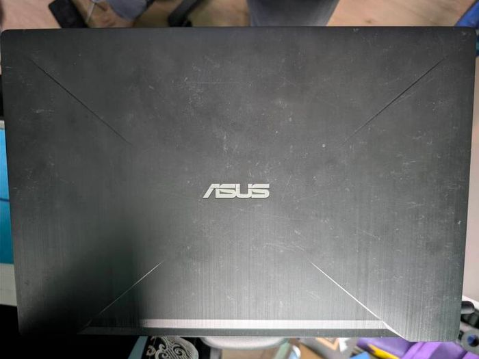Gaming Laptop Asus Fx503v/i5-7300hq/8gb Ram/1 Tb Ssd+1tb Hdd/gtx 1050/15"/win 11