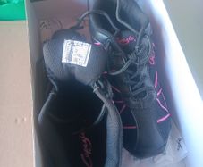 dance shoes