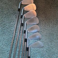 Mizuno JPX923 Hot Metal Irons
