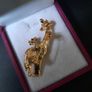 Mama & Baby Giraffe Brooch Badge Animal Wild Life Broach Enamel and Metal Image 5