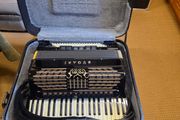 New Bugari 288 gold plus 120 Bass accordion
