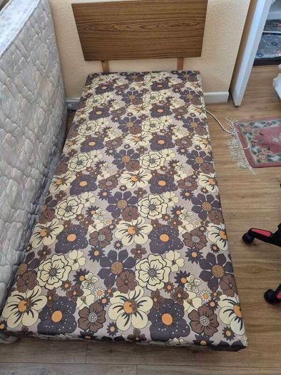 SIngle beds + Mattresses