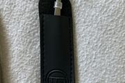 Tweezers