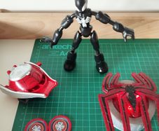 Spider-Man Black Suit Figure + Web Disc Launcher Bundle