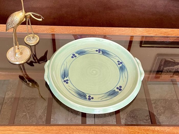 Stunning Discontinued Stoneware Jackson Kilkenny Fruit Serving Plate or Platter