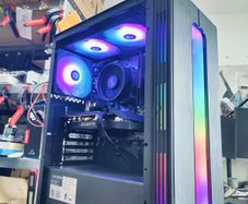 Custom Built Gaming PC Ryzen 5/16GB/SSD+HDD/GeForce GTX/WiFi/W11