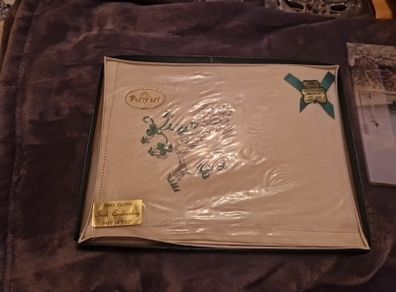 linen tray cloth