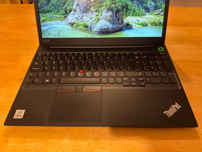 Lenovo Thinkpad E15 core i5 gen10