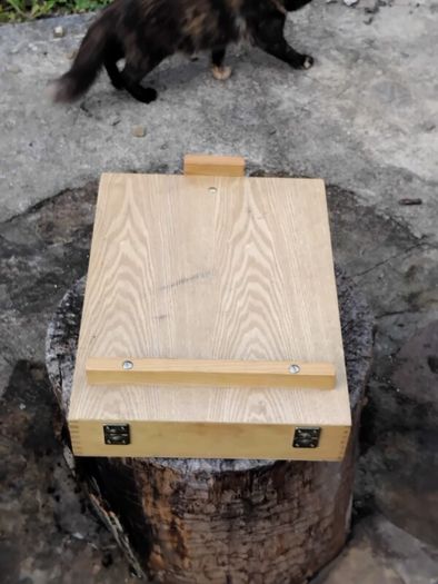 Portable Wooden Easel
