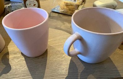 Free - 4 Ikea mugs